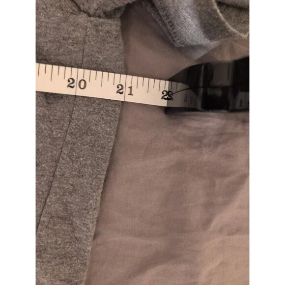 Under Armour MLB Cincinnati Reds T-Shirt Men’s Large Gray Retro Short Sleeve - Picture 7 of 8